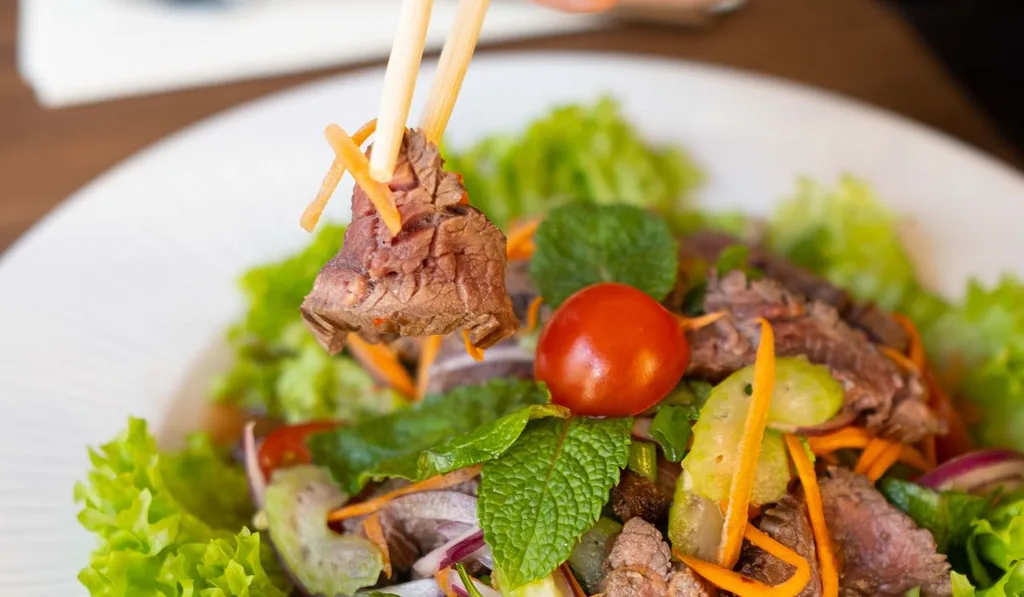Yam neua