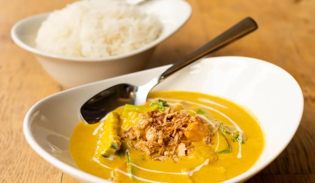 Keng curry pak