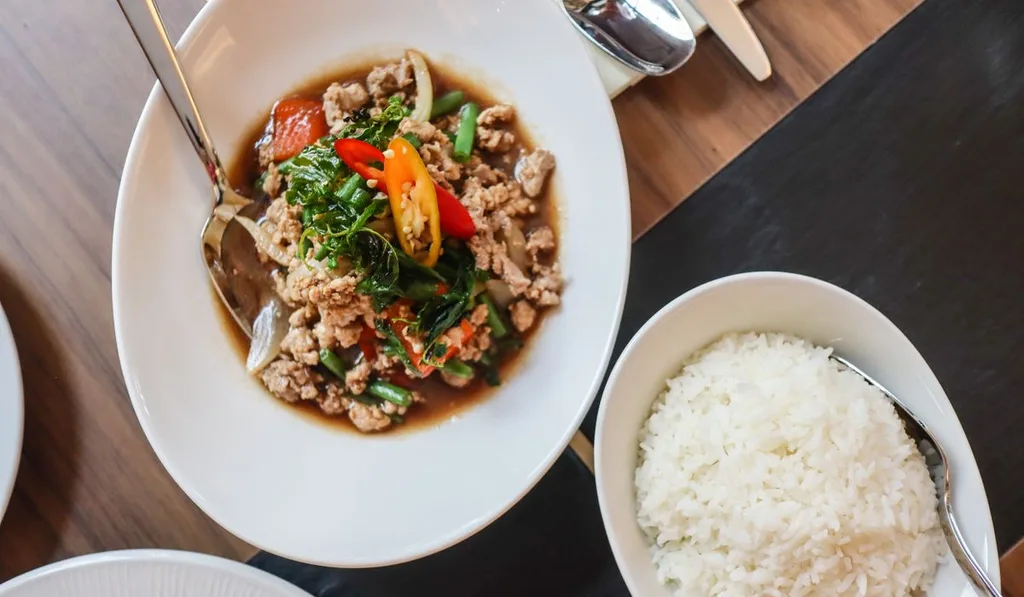 Moo pad kapao